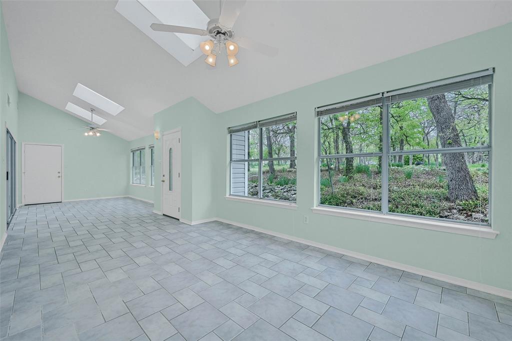 2 Harborview Circle