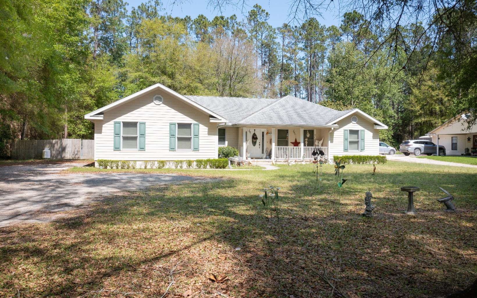 Homes for sale in Dowling Park Florida