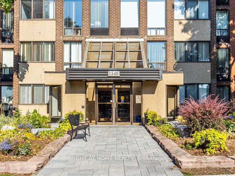 1540 Pickering Pkwy 501