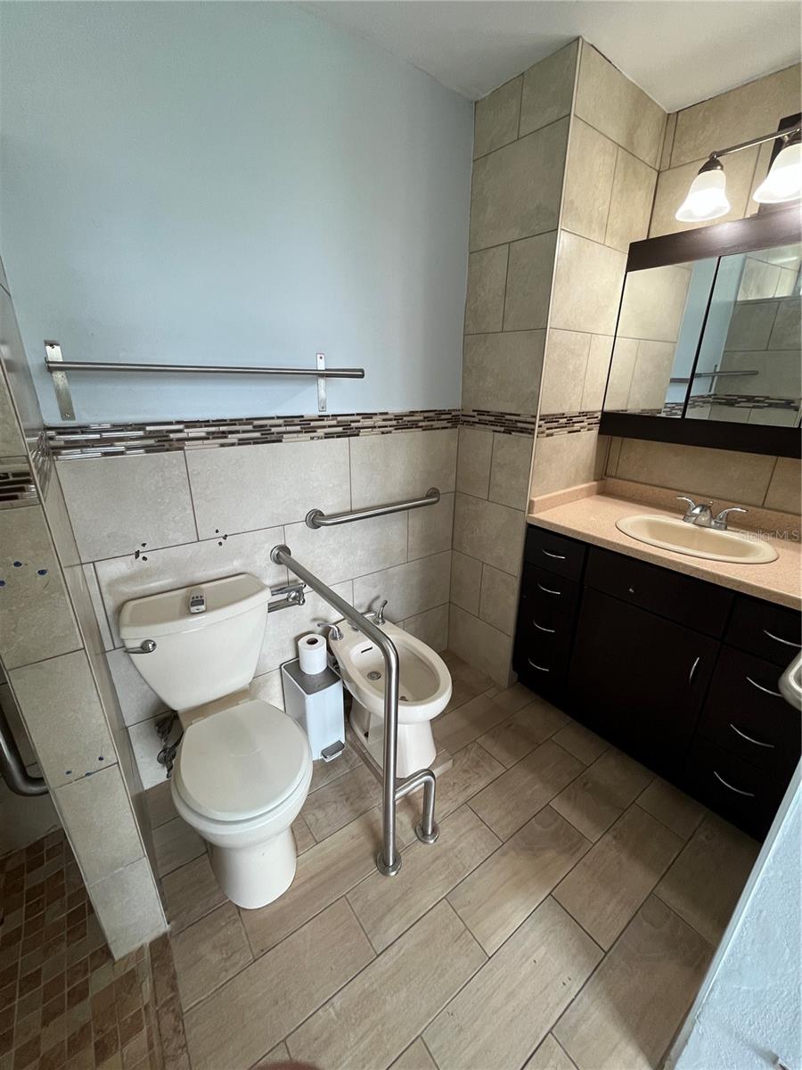 5 Ave Laguna 5c