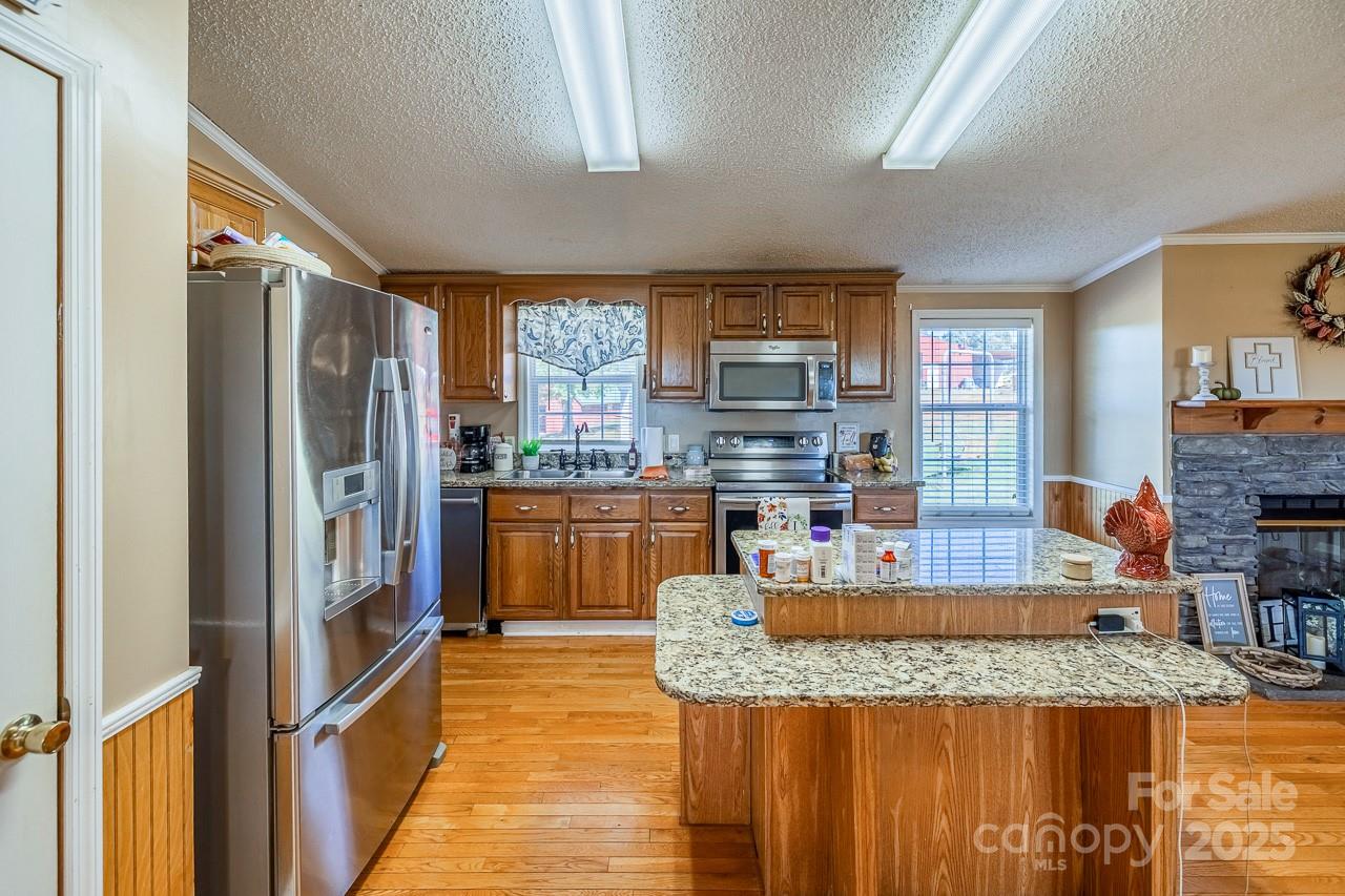 398 W V Thompson Road