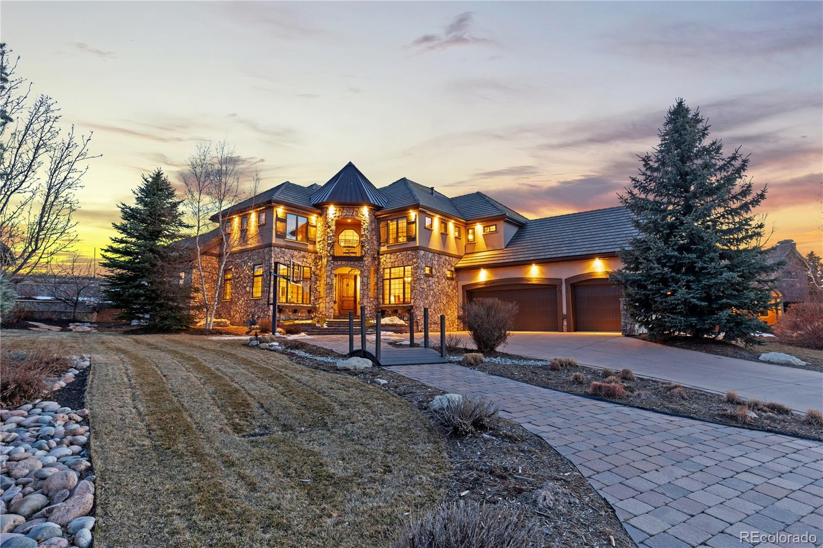 5810 Amber Ridge Drive