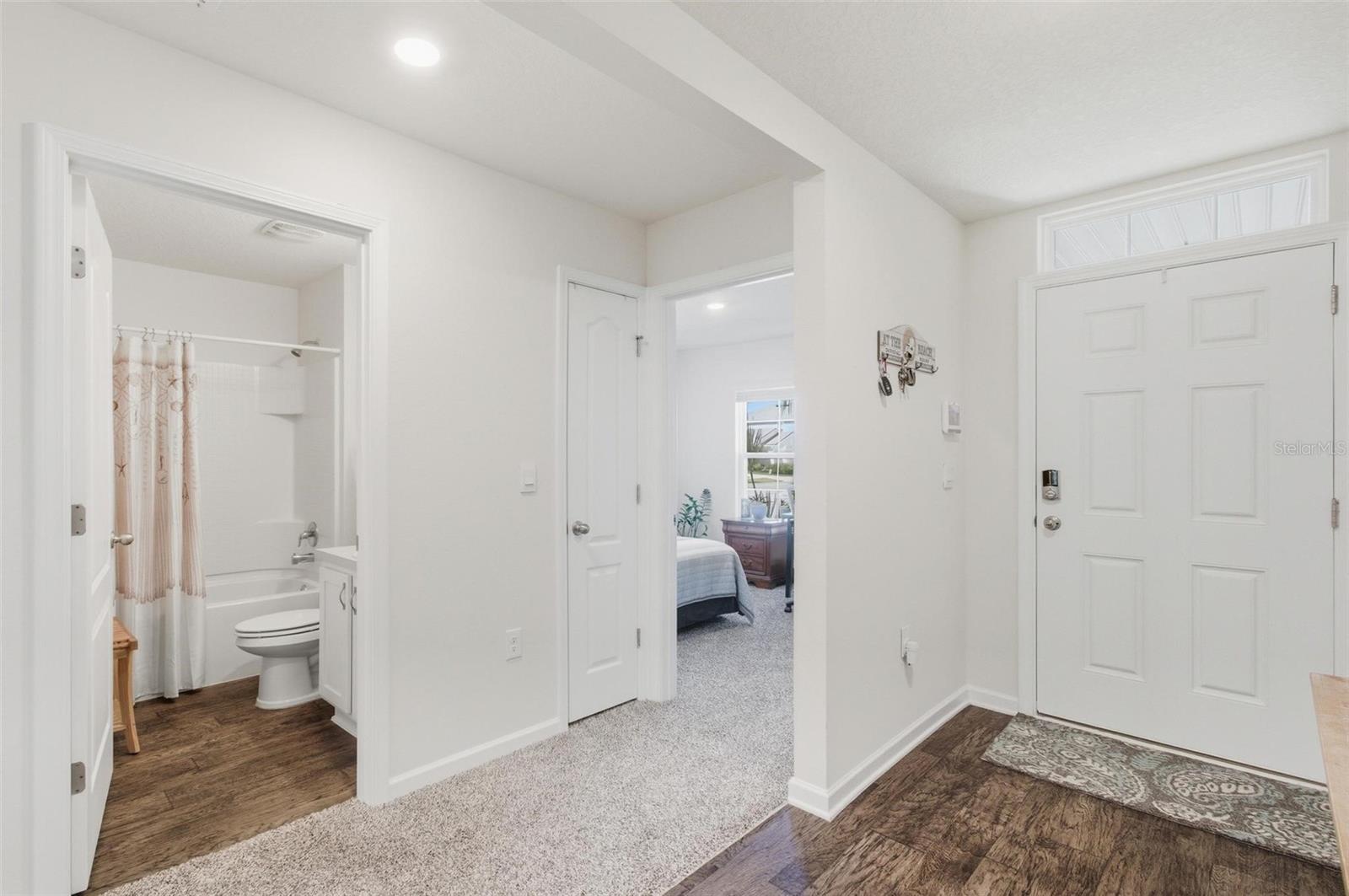 2 Pinnacle Place