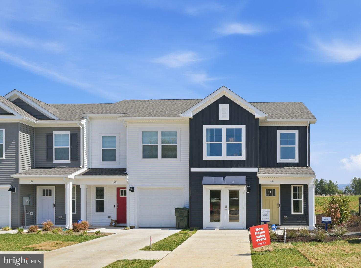 201 Camden Dr  