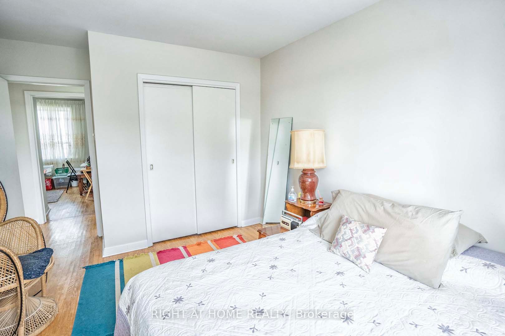 1149 Birchmount Rd