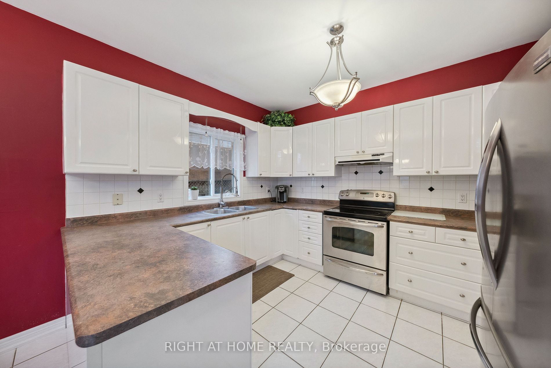530 Lekani Crt
