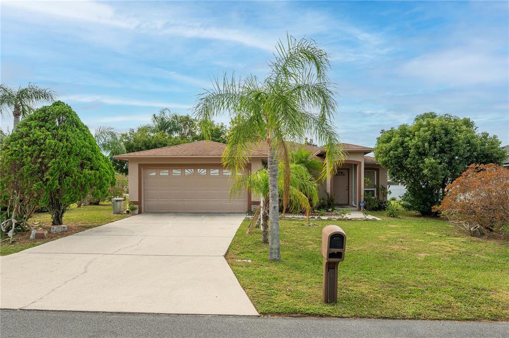 329 Lake Daisy Loop, Winter Haven, FL 33884