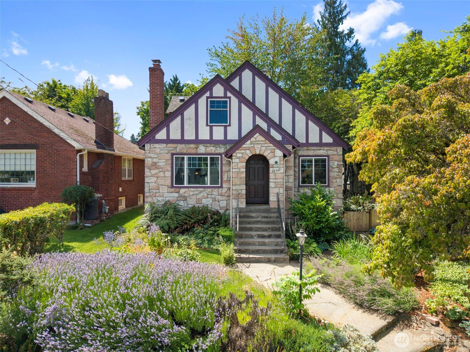 1047 NE 98th Street