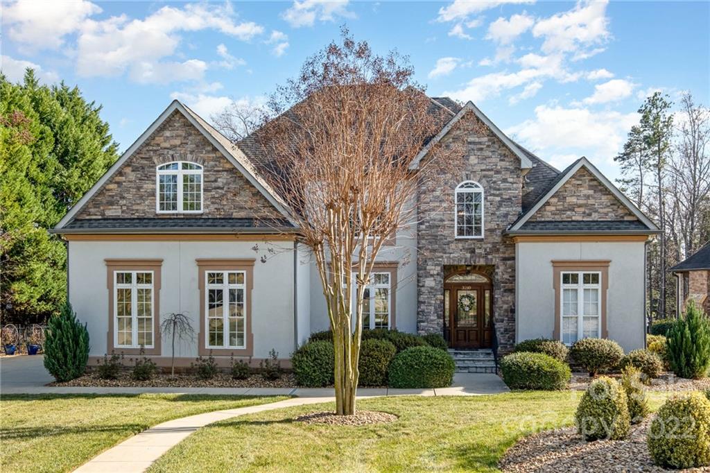 3210 Lake Shore Road S, Denver, NC 28037