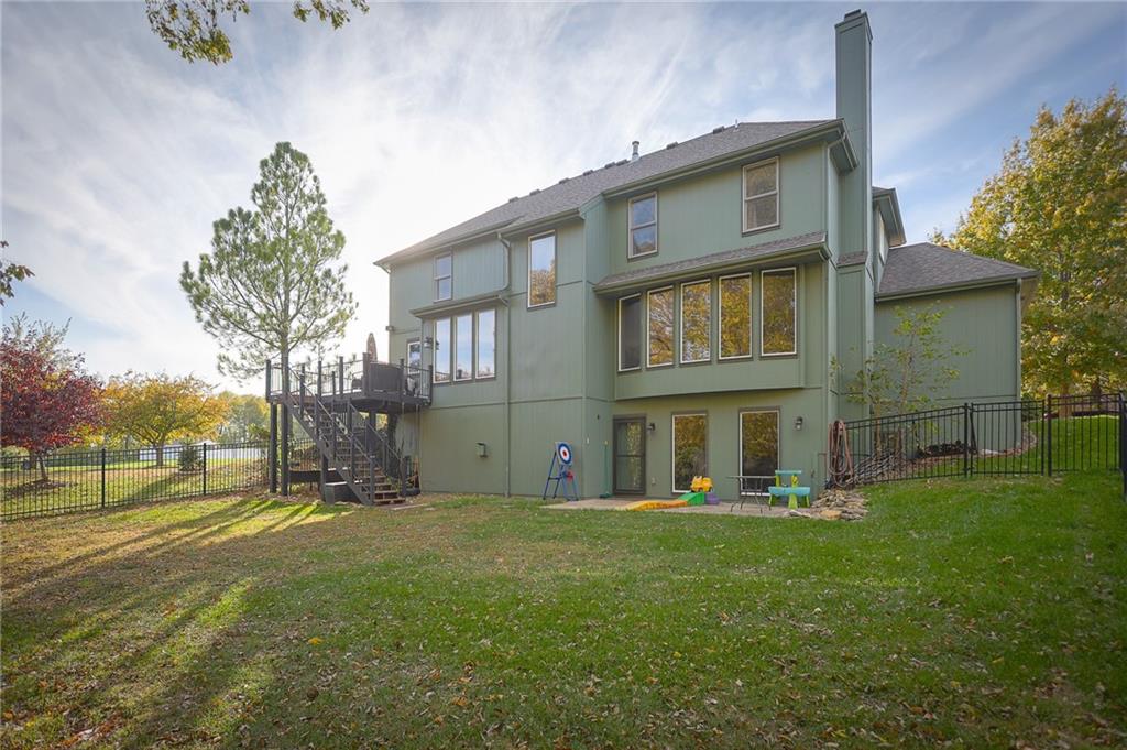 9001 N Manning Avenue