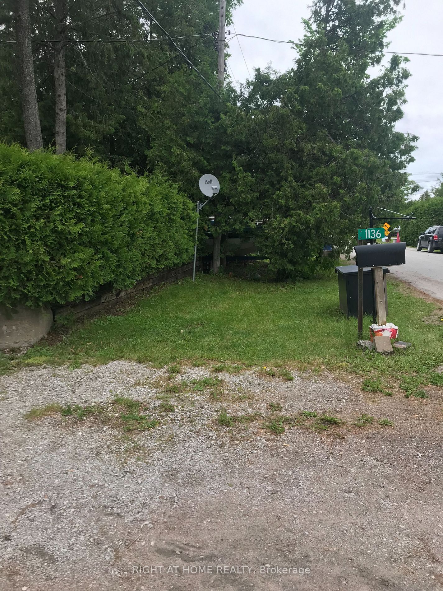 1136 Sylvan Glen Dr