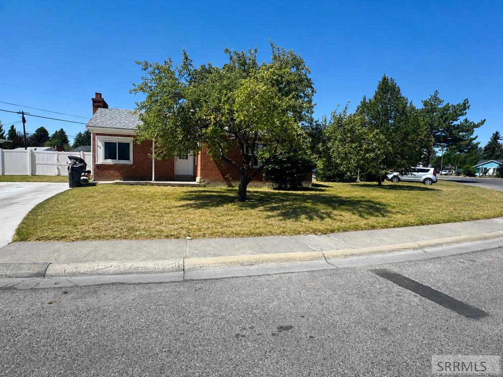 108 Horrocks Drive