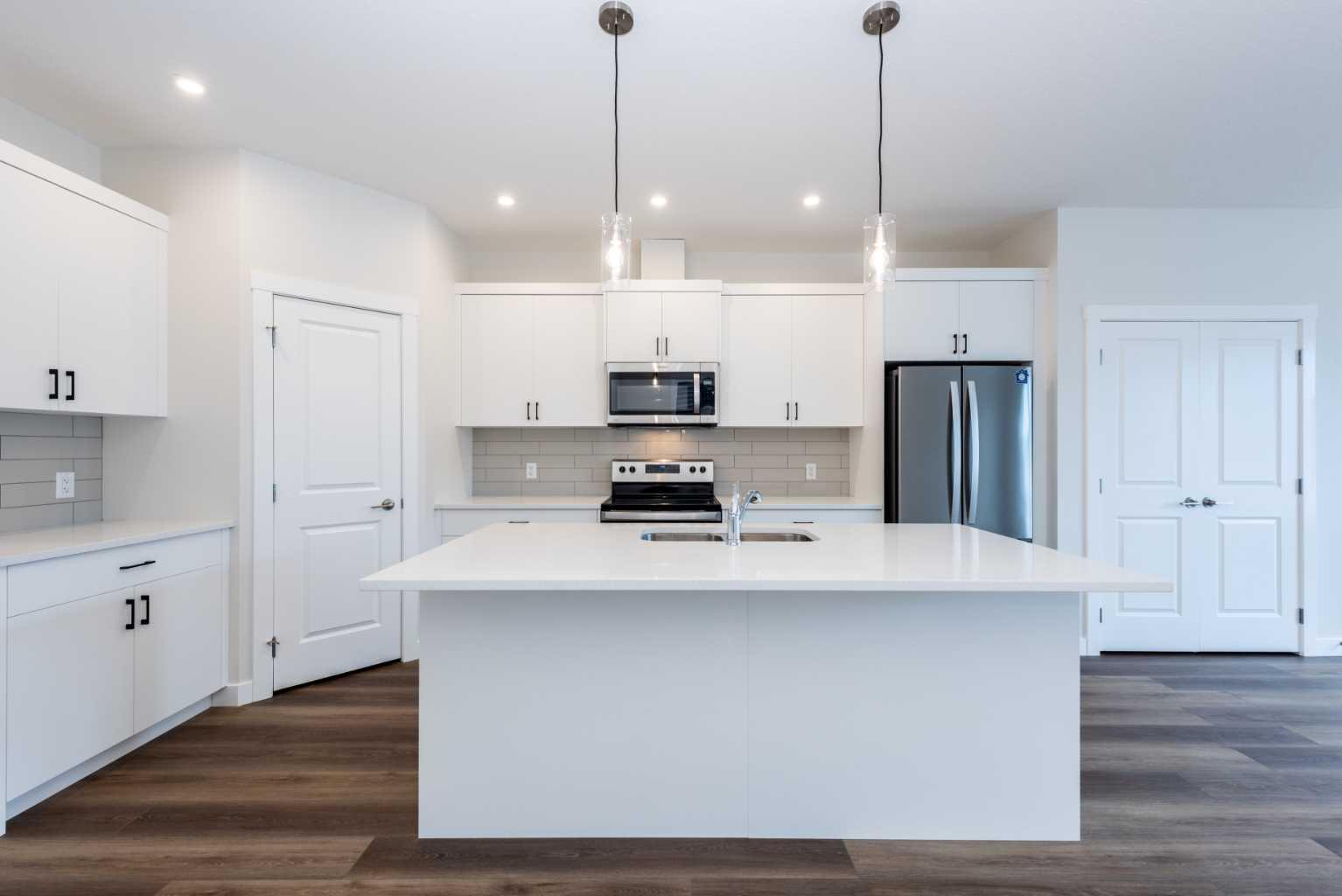 1139 Chinook Winds Circle SW