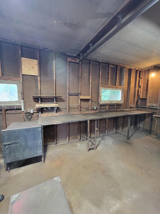 1972 W Chub Lake Road