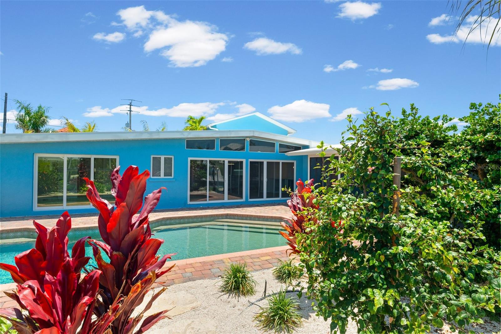 528 Key Royale Drive