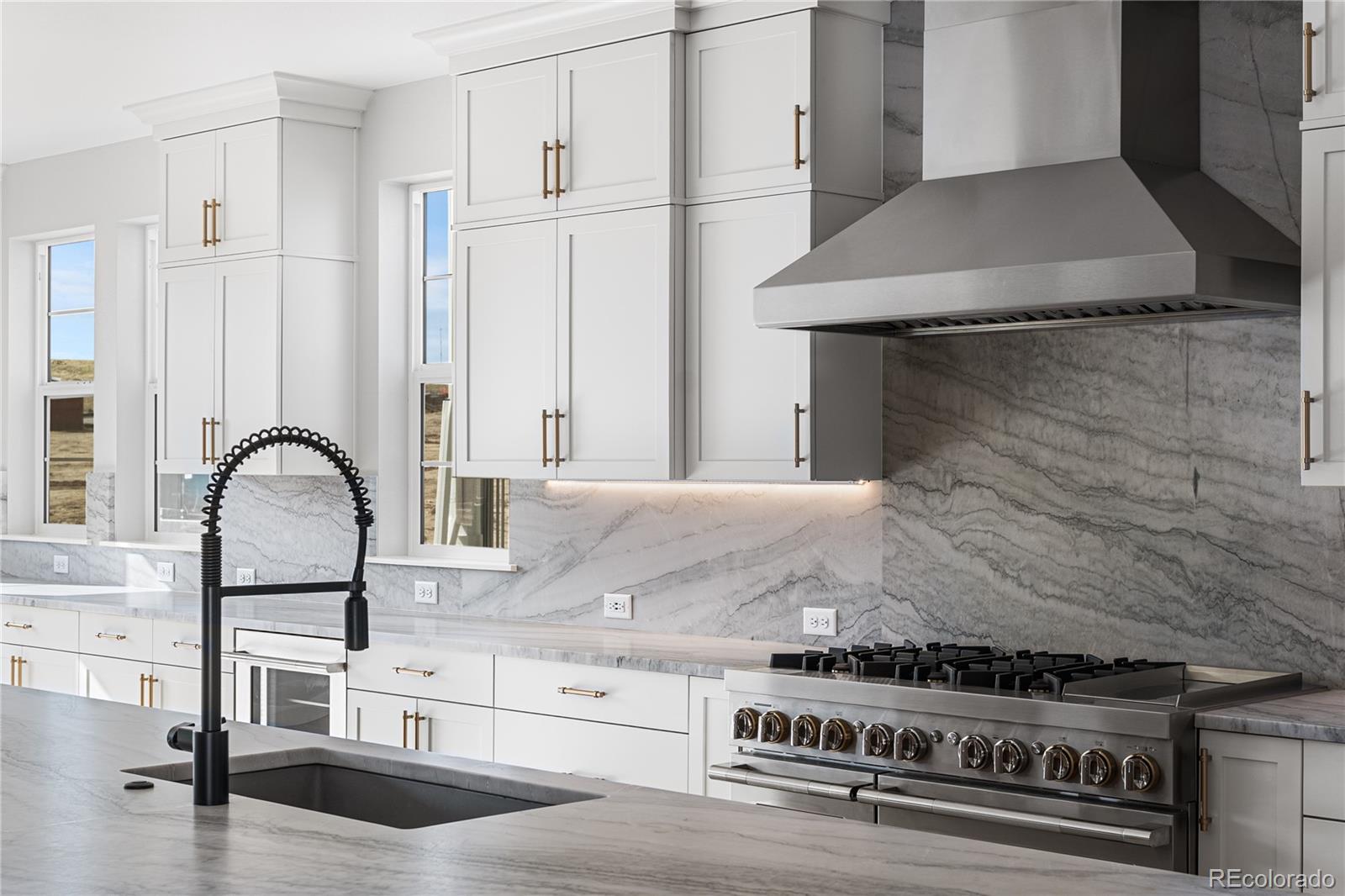 6529 Still Pine Circle