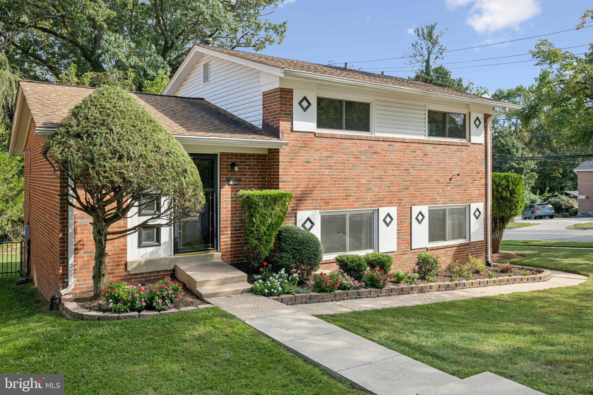 9801 Arbor Hill Drive