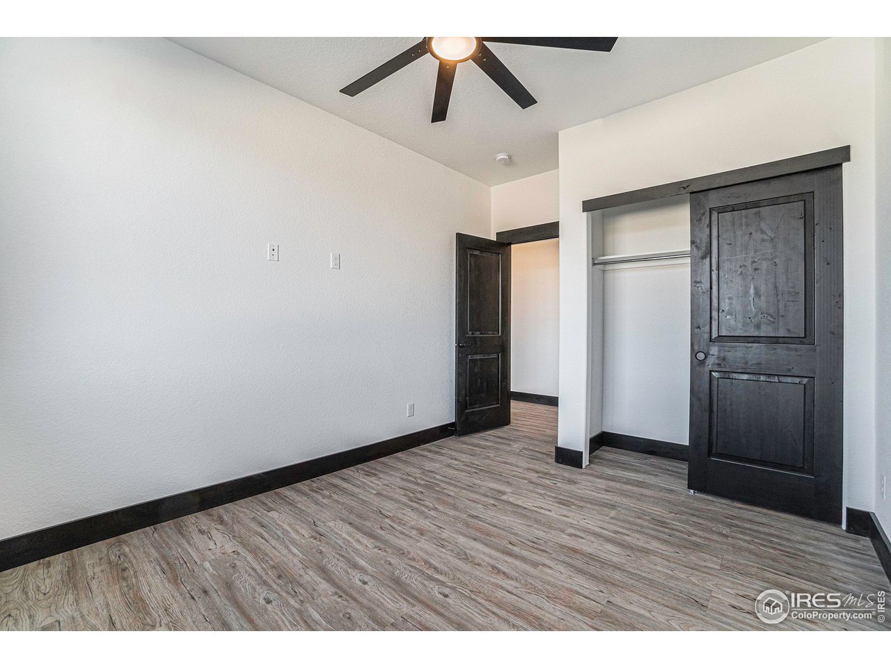 8759 Longs Peak Cir