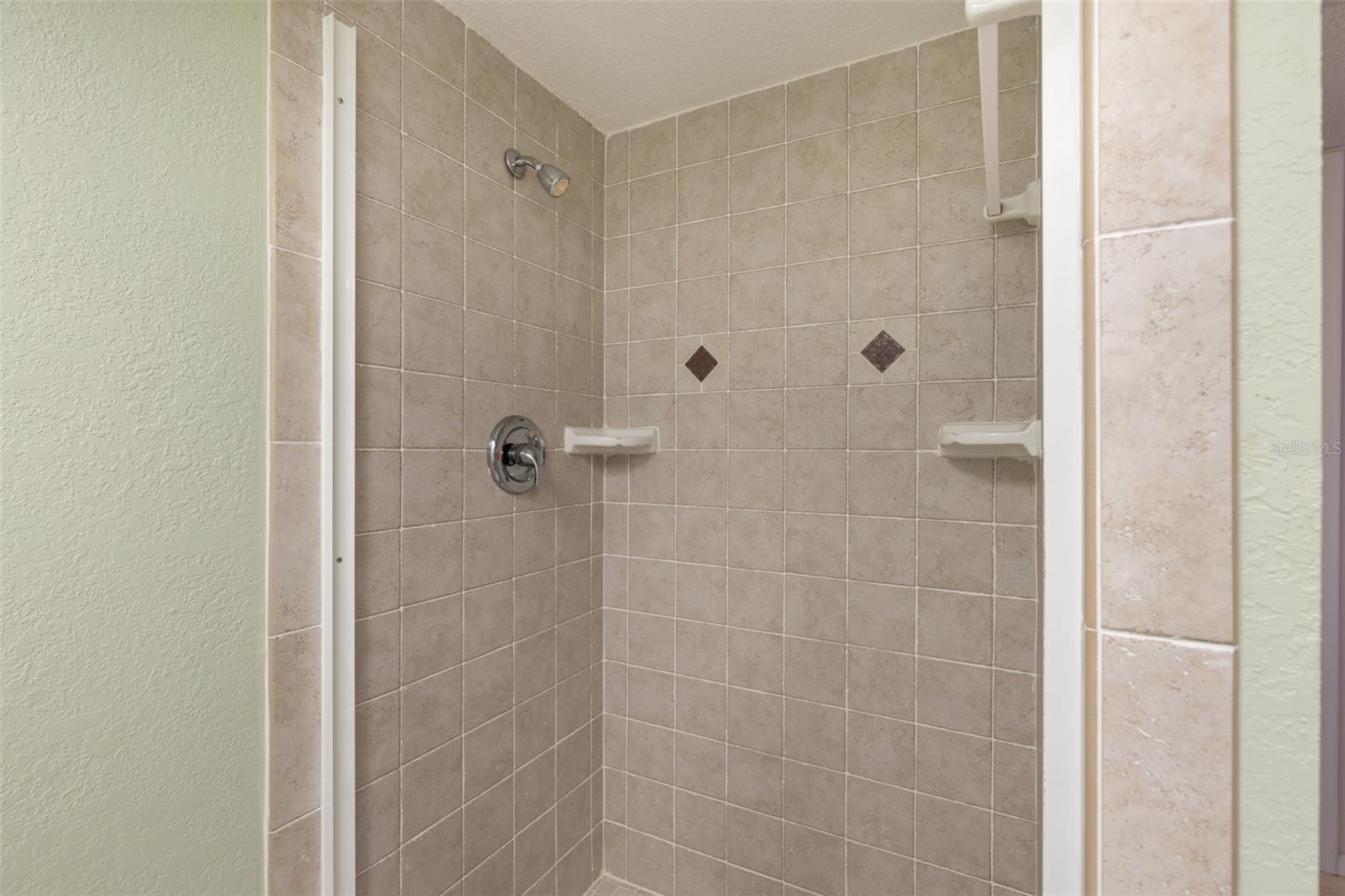4575 Cove Circle 102
