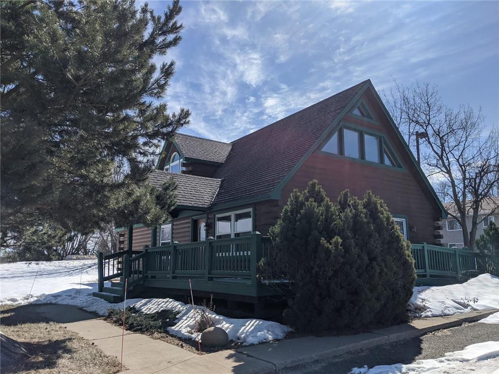 900 Minnesota Avenue S