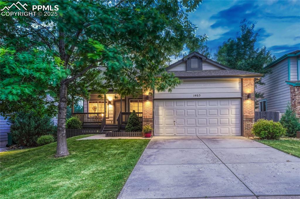 Can you imagine living in a neighborhood, nestled amidst Ute Valley Park & Bison Ridge, where out your windows and from your deck you enjoy Cheyenne Mt, Mt Rosa, Cameron Cone & seasonal Views of Pikes Peak?!? This peaceful, quiet neighborhood has walking & bike trails throughout (Blackhawk Open Space West Trailhead, Grey Eagle Open Space North Trailhead Bison Ridge West Trailhead ) & open space areas within a short walk from your front door. It’s a neighborhood where kids can walk to school & come home for lunch every day if desired! Highly desirable D/20, Eagle View Middle School is a short walk down the neighborhood street and across Vindicator. Some of the delightful neighborhood extras include a sledding hill, open spaces to fly kits & model airplanes, watching the Thunderbirds practicing their aerial tricks the day before Air Force Academy Graduation, and being able to walk to Ute Valley Park.
Pikes Perk, Subway, Walgreens, Safeway, Narai Thai, Wyatt's Pub & Grill, Salsa on the Rock Fresh Mexican Grill. This uncommon home has a fully fenced, tree-lined back yard, has been freshly painted inside and out. Modern raindrop light fixtures, wall sconces, and vanity lighting have just been installed. The open floor plan enables everyone to enjoy the cozy fireplace and ambience of the walk-out deck’s indoor-outdoor living. Vaulted ceilings accentuated by the wall of windows letting in tons of natural light, and the tops of trees in your yard make you feel like you’re living in an upscale modern treehouse! The basement level includes a walkout to the big back yard with flowering bushes & vines, 2 bedrooms (above ground windows looking out into the yard), and a large recreation room as well as a mini kitchen area- A List of the expensive updates and their costs will be available on the home’s flyer when you “Come Take a Look Inside!”