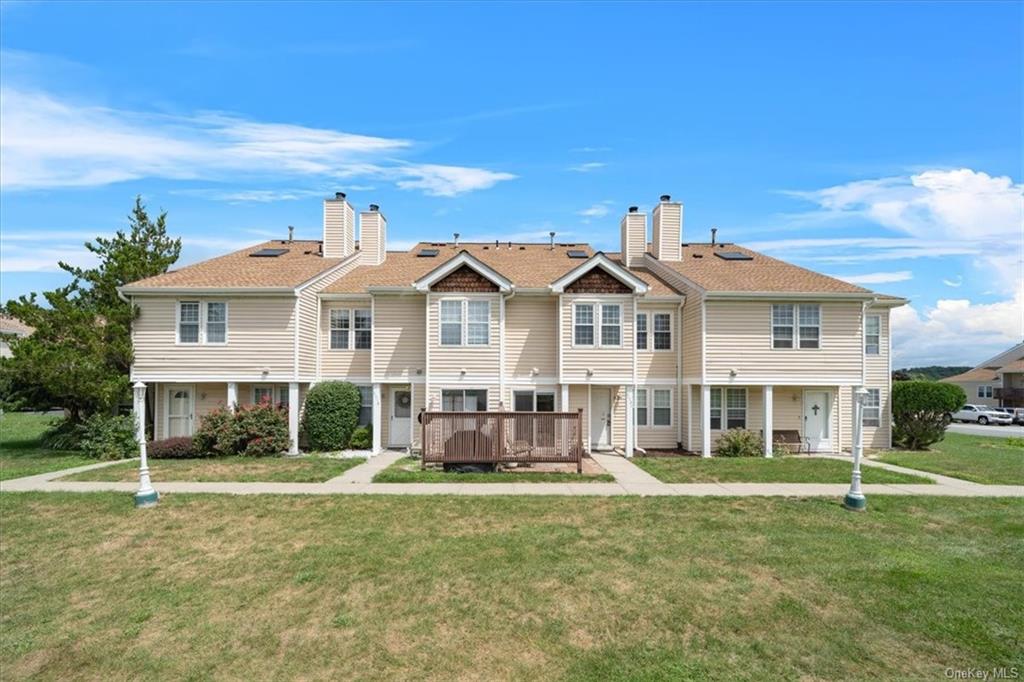 3320 Whispering Hills
