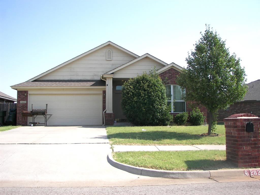 A three bedroom, two bathroom, two car garage home with approximately 1325 square feet. This home comes equipped with range, dishwasher, disposal, washer/dryer hookups, central heat/air, and a fenced backyard.

Pets Welcome (2 PET LIMIT):
1 Pet - $300 Deposit + $25/month Pet Rent
2 Pet - $400 Deposit + $40/month Pet Rent