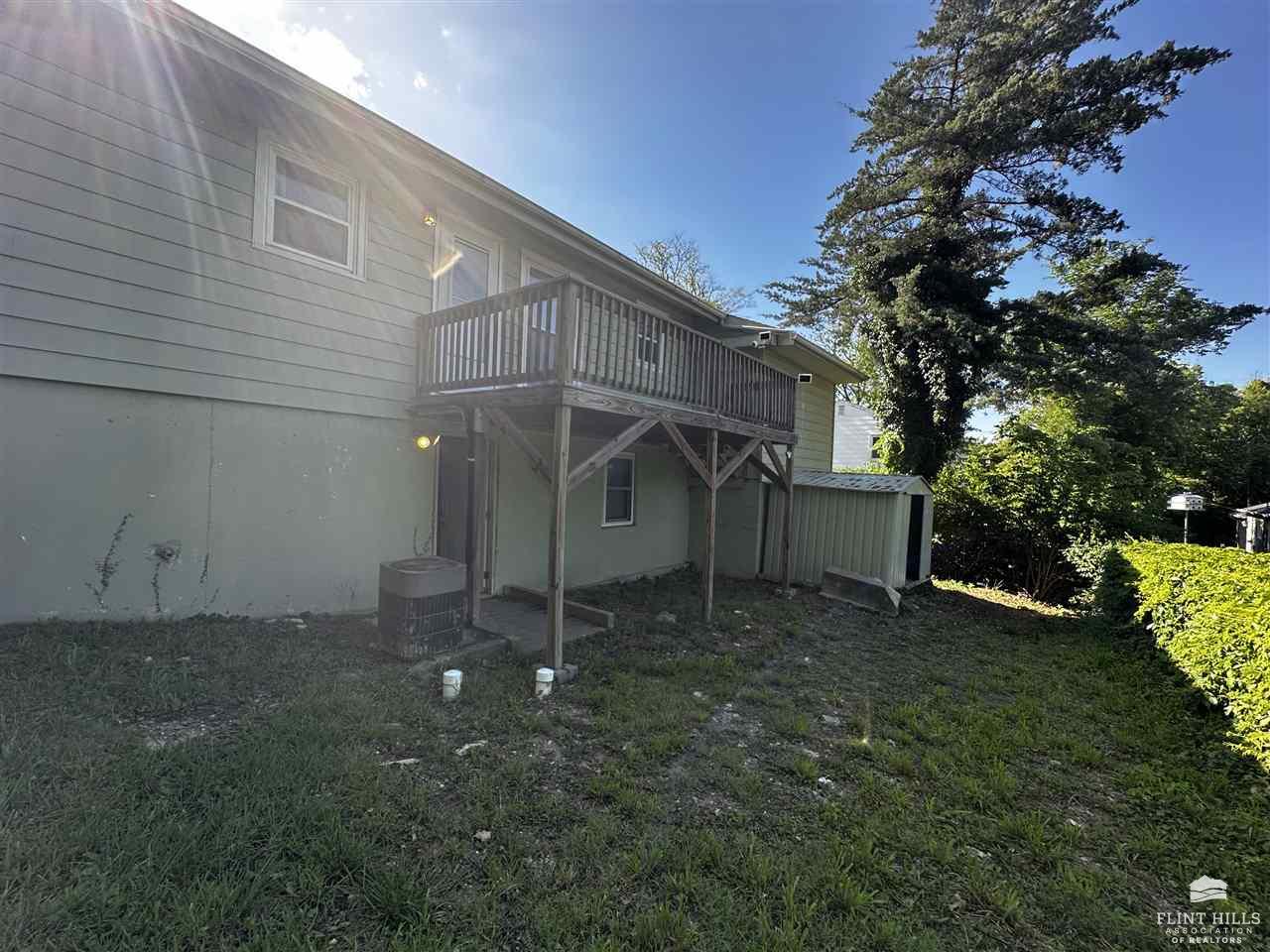 221 Ridge Drive
