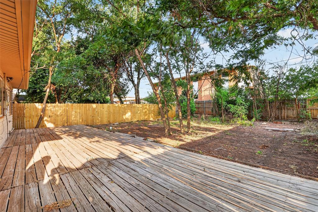 2932 NW 67th Street