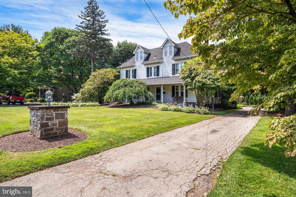 Welcome to Gladwyne! This beautifully updated twin is in an idyllic location nestled closely behind the center of town. Walking distance to the Library, Post Office, Coffee Shop, Pharmacy, Bank, Gladwyne Market, Playground, Hardware Store and The Union League. Located in the nationally ranked Lower Merion School District! Easy walk to Gladwyne Elementary & Montessori and the school zone includes the new Black Rock Middle School and Harriton High School. McCaffrey's market is within steps which includes Beer, Wine & Spirits, Deli, Prepared Foods, Seafood, Meats, Gourmet Cheeses and Groceries! This immaculate three-bedroom, two-bath home has been well looked after and has been updated throughout for your comfort. The landlord has put in new LVP flooring on the first floor and lower level. The lower level is finished and has a new full bathroom. The recent updated kitchen includes a soapstone countertop, with a newer appliances, dishwasher & refrigerator, microwave, washer and dryer. The cabinets have also been refinished. Beyond the kitchen, is a newly landscaped yard for privacy which includes ample parking. The 2nd floor includes three bedrooms with all new carpet throughout and one full bath. Tenants are responsible for water, cable, gas & electric as well as snow removal. Landscaping is included. Easy commute to Center City, Suburban Square, Conshohocken, and all major highways. Ardmore train station is 8 minutes away! This mint condition home is a must see. No Pets.
