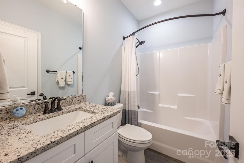 4594 N Wynswept Drive