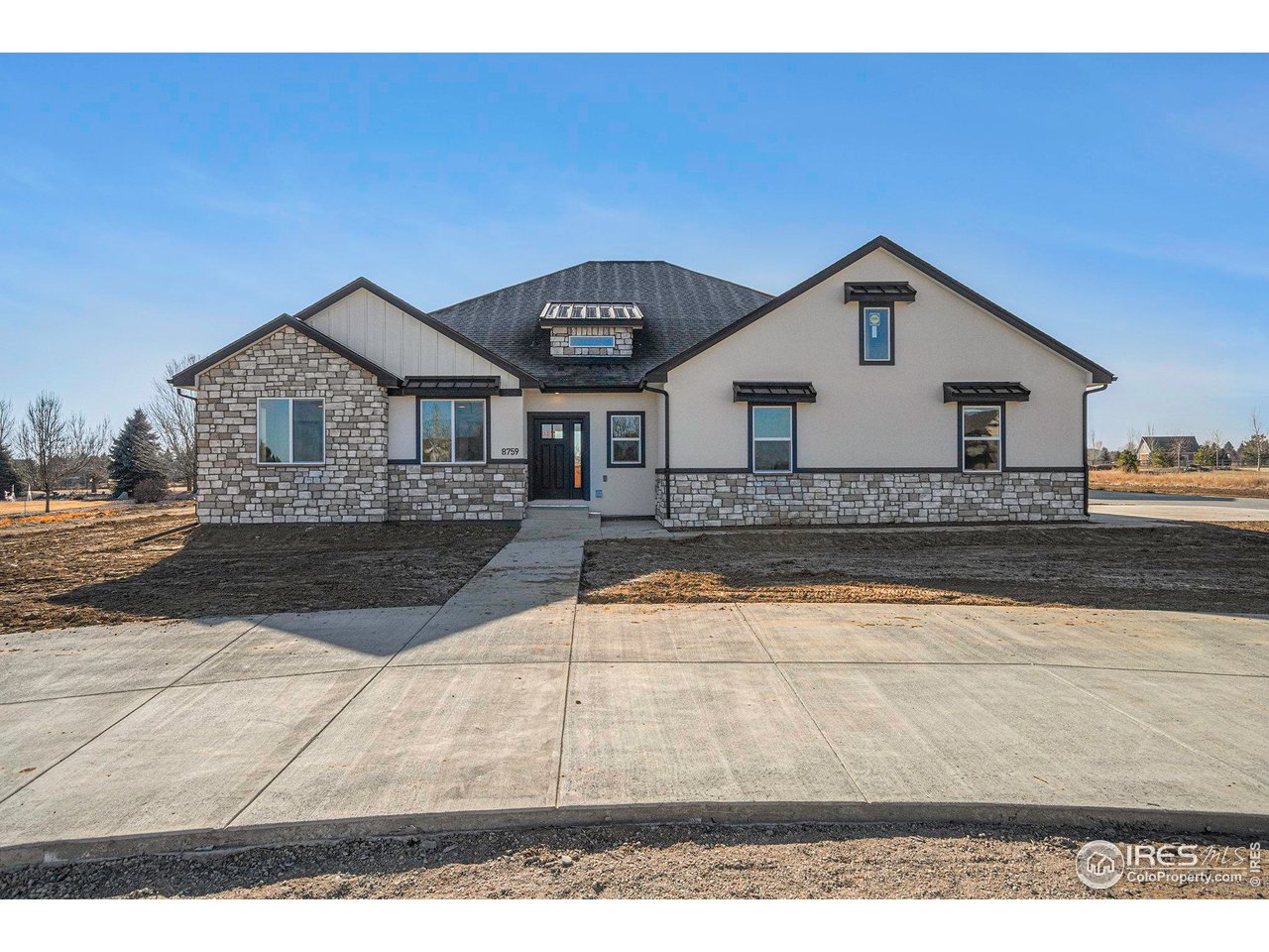 8759 Longs Peak Cir