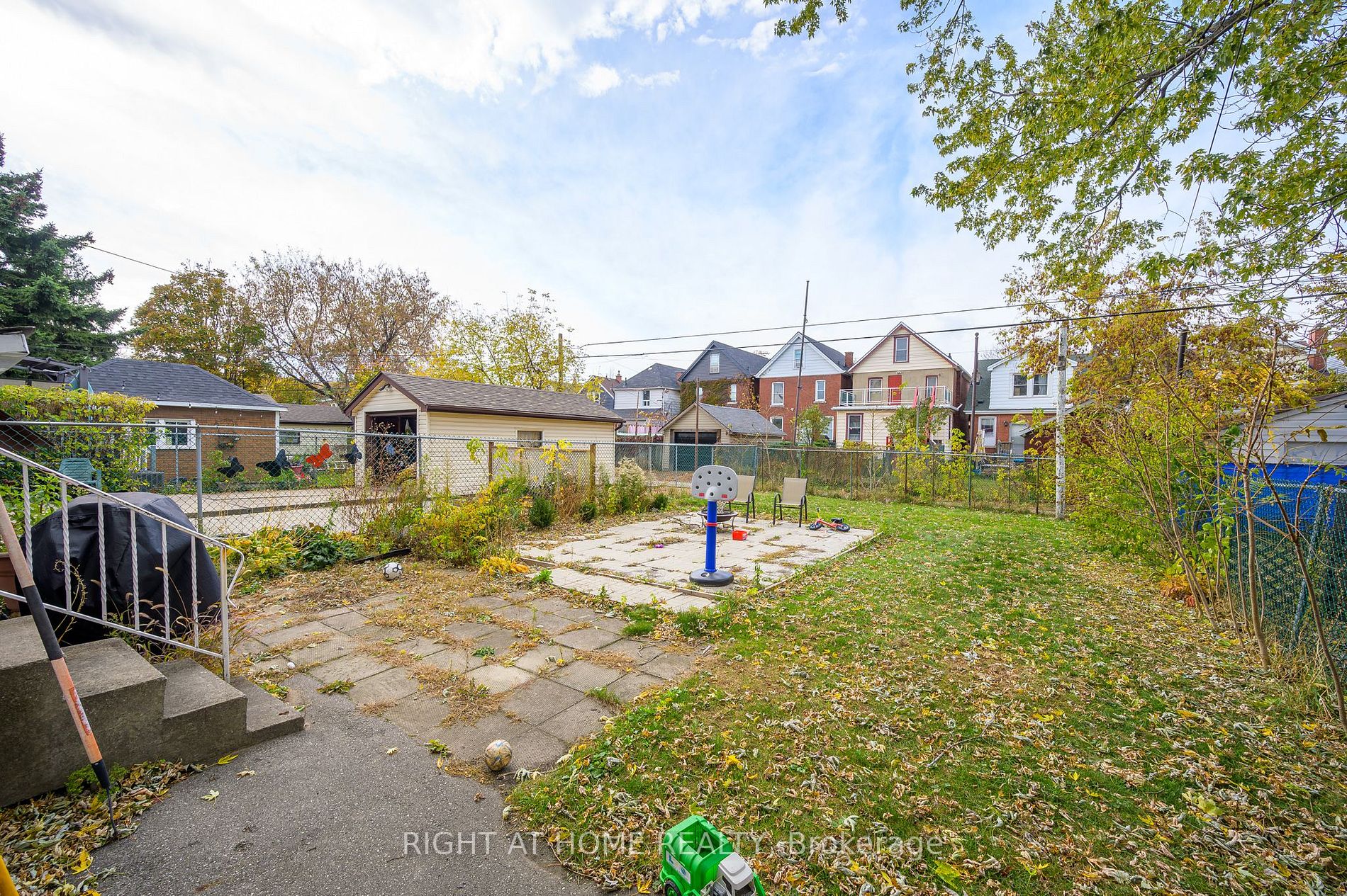 107 N Kensington Ave