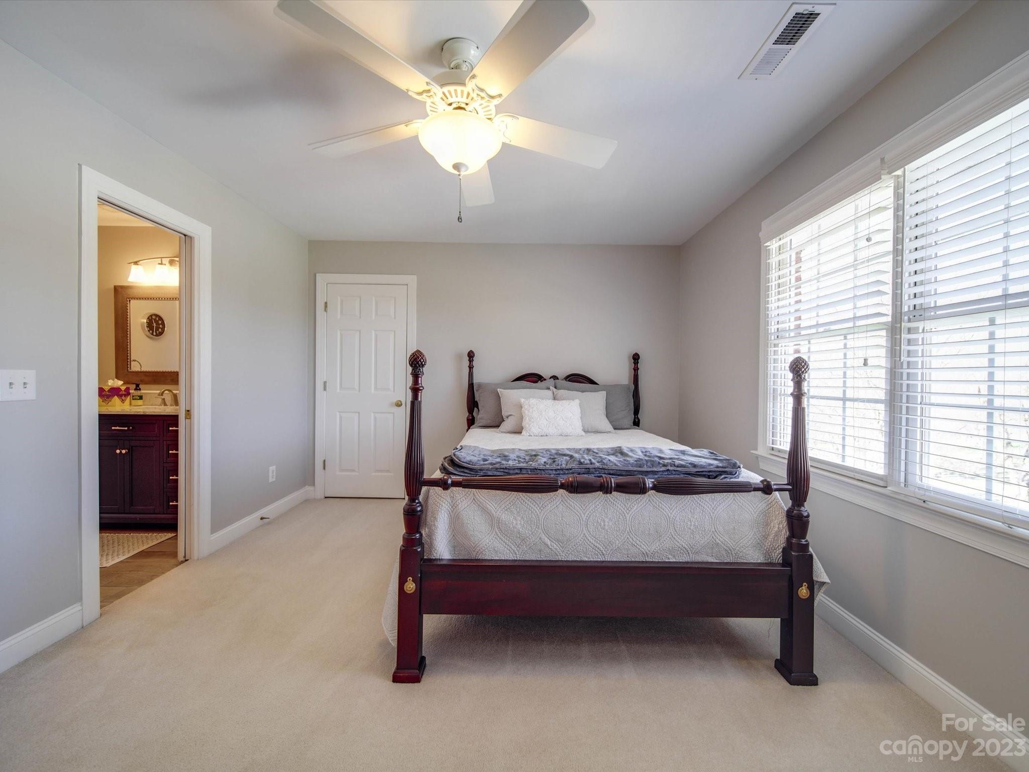 1028 Kite Court