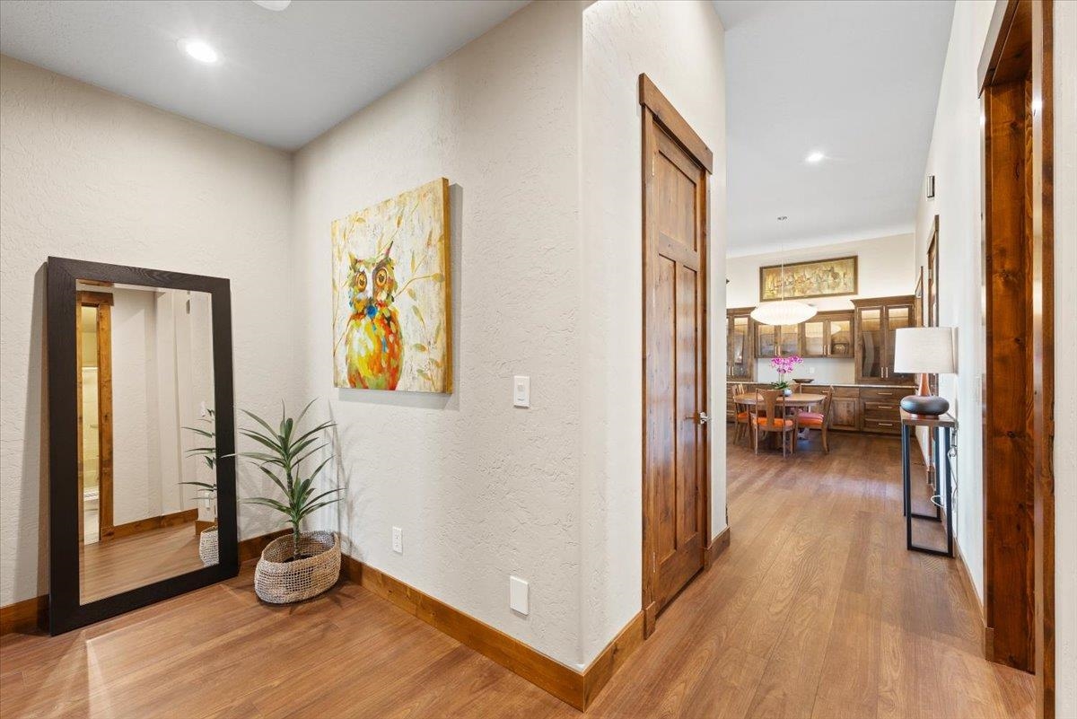 13106 E Copper River Ln