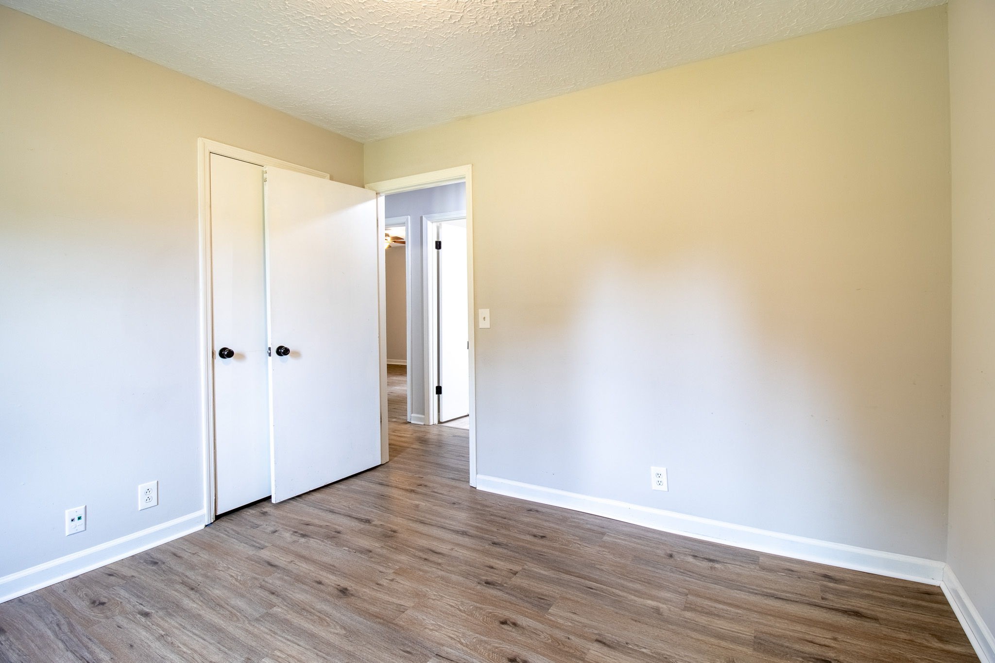 409 Sunnybrook Dr