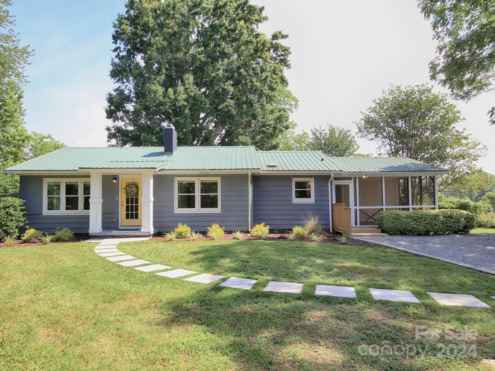 Mooresville North Carolina Residential for Sale at 158 Big Indian Loop NC