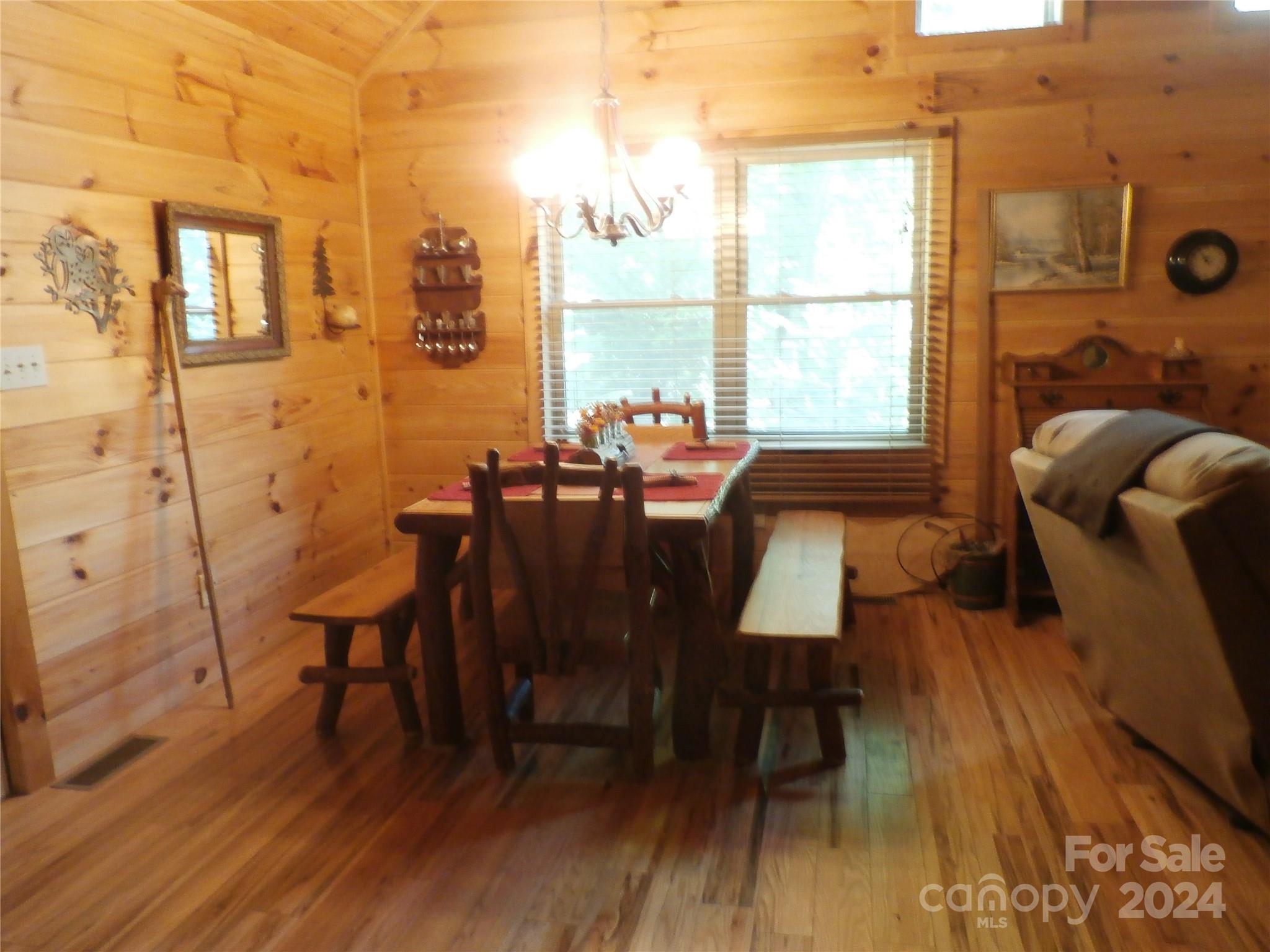 303 Laurel Ridge Drive