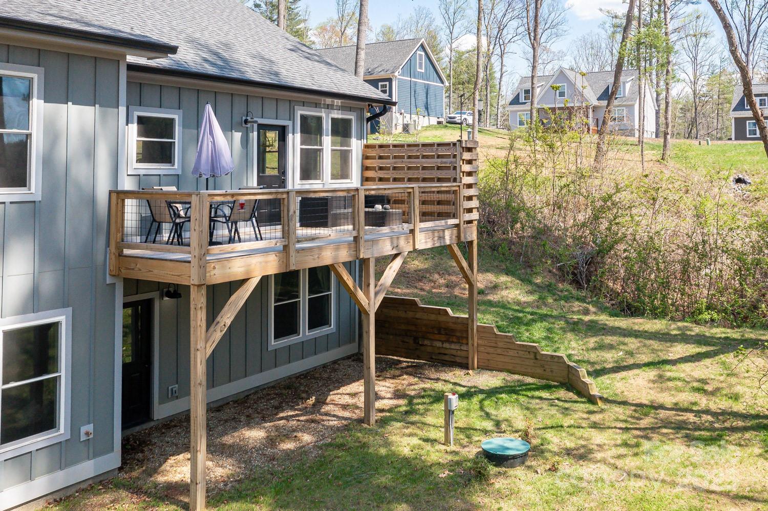 209 Fall Leaves Drive