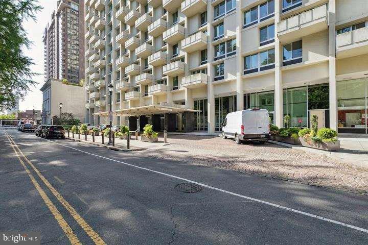 604 S Washington Square 1917