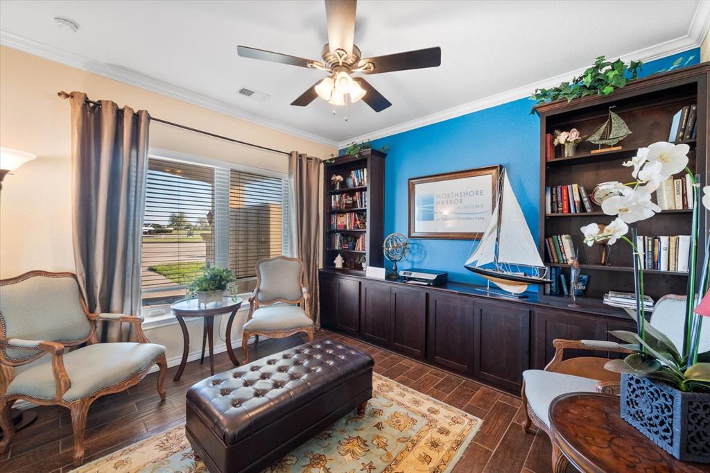 9900 Northshore Boulevard 3408