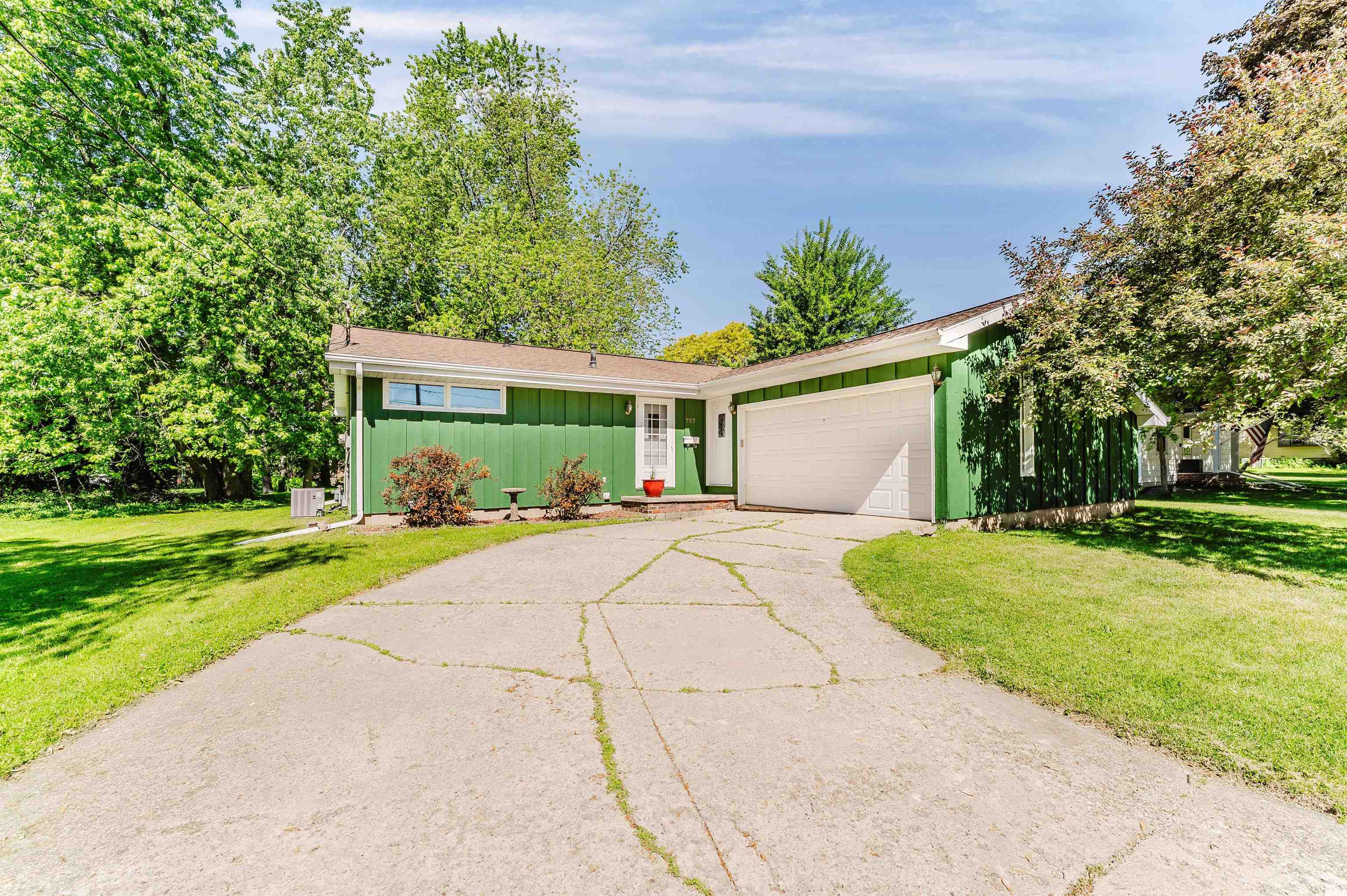 727 Telulah Avenue