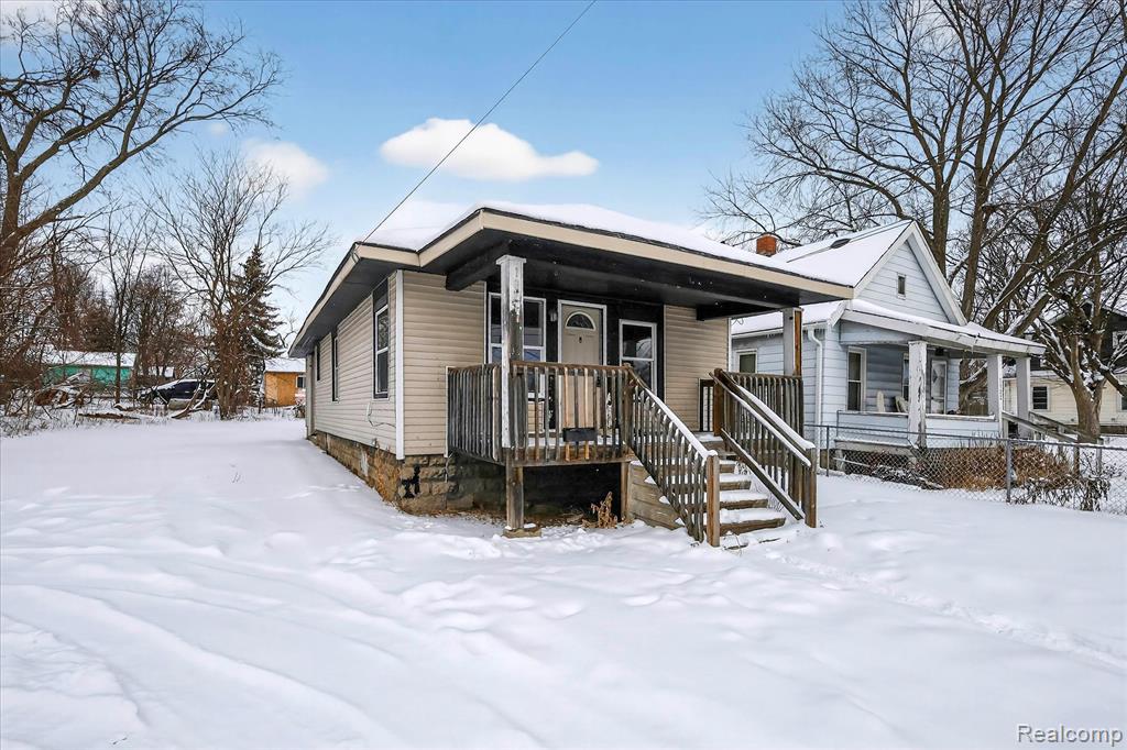 Located at 1117 E Oakland AVE, Lansing, MI, this single-family residence presents an opportunity to own a piece of history. Built in 1914, this property awaits your personal touch to restore its original splendor. The residence includes three bedrooms, offering a variety of possibilities for comfortable arrangements; as well as a full basement making your new home perfect for all occasions.
