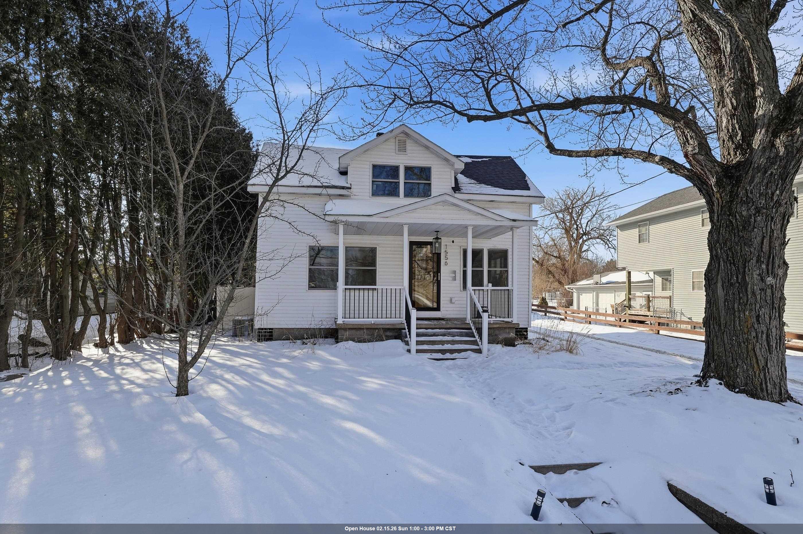 1556 West River Drive