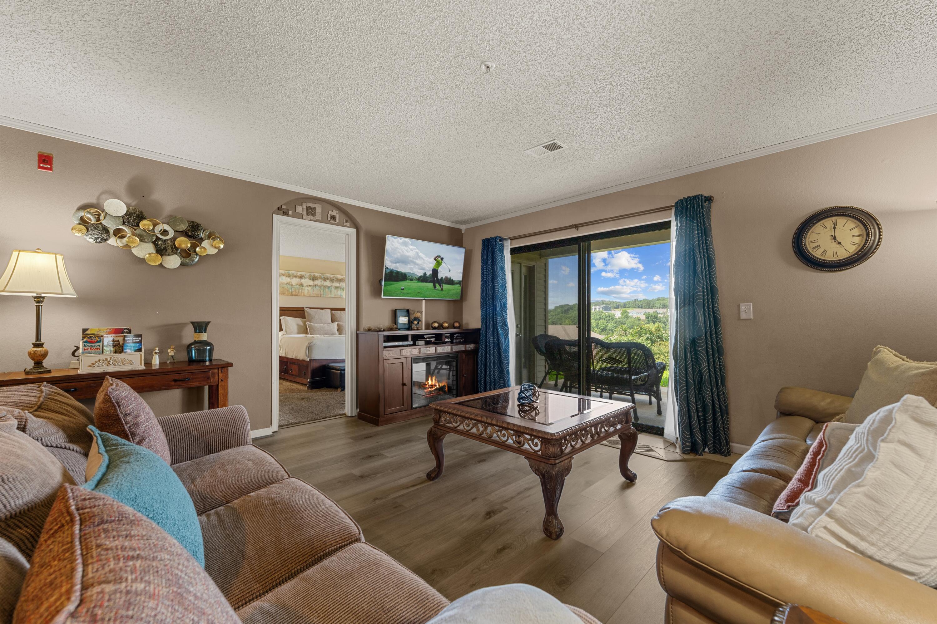 350 S Wildwood Drive 6