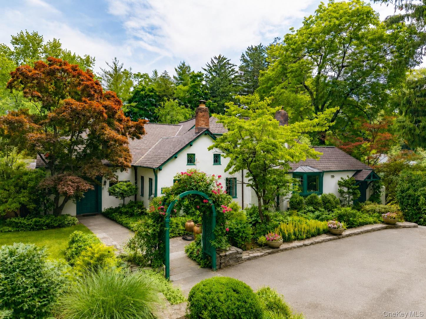 535 Woodlands Road