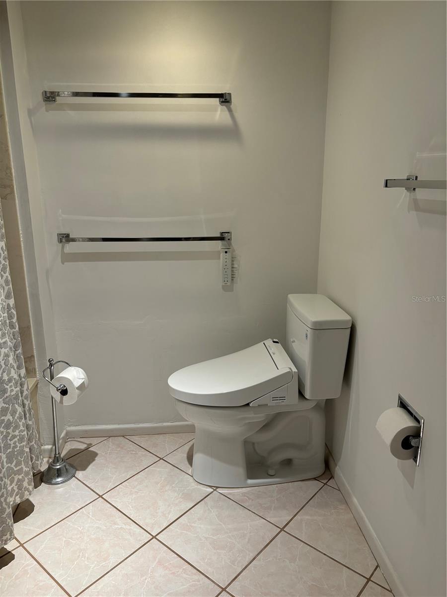 3003 S Atlantic Avenue 21B4