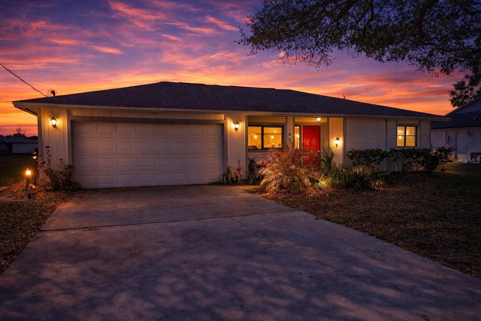 4 Coral Reef Court S