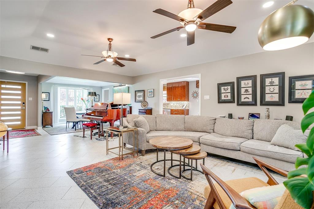 2321 Fountain Head Drive