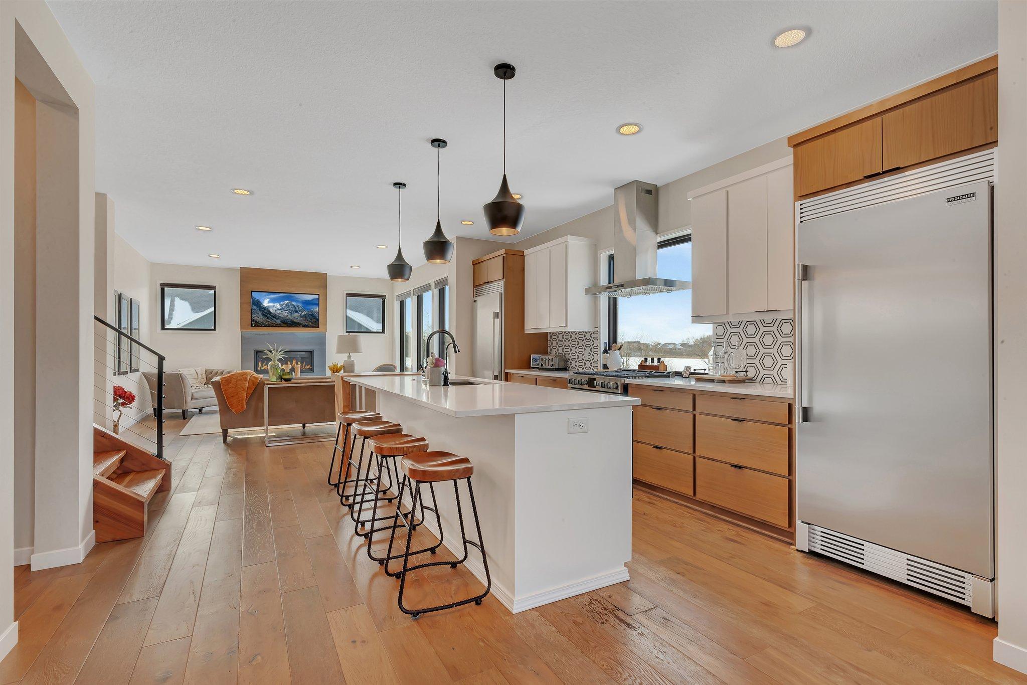 1305 20th Avenue S